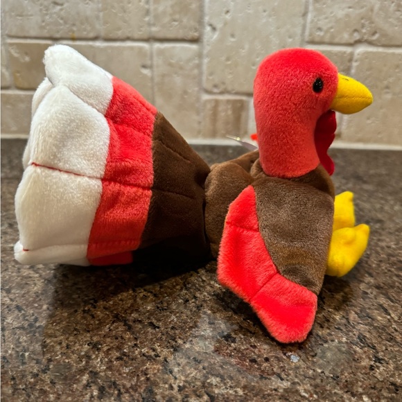 Ty Beanie Baby Gobbles The Turkey DOB November 27, 1996 - Picture 7 of 11